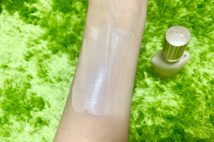 ポールアンドジョーラトゥー エクラ ファンデーションプライマー