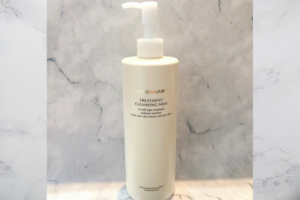 カバーマークトリートメントクレンジングミルク_アイキャッチ