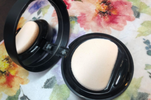 Mimc ミネラルリキッドリーファンデーション