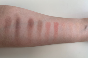 diorバックステージアイパレット