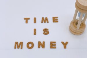 時は金なり