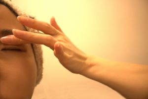 目元スキンケア