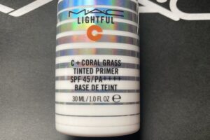 ライトフル成分