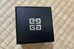givenchyパッケージ